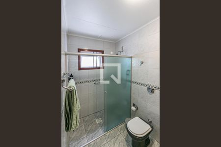 Casa à venda com 239m², 3 quartos e 2 vagasBanheiro Social