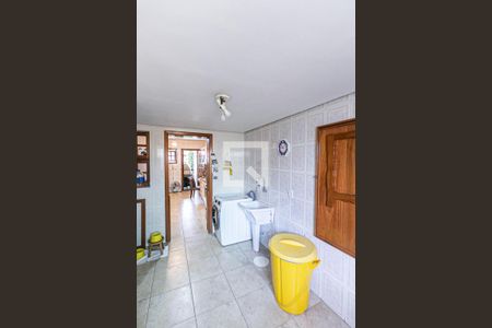 Casa à venda com 239m², 3 quartos e 2 vagasÁrea de Serviço