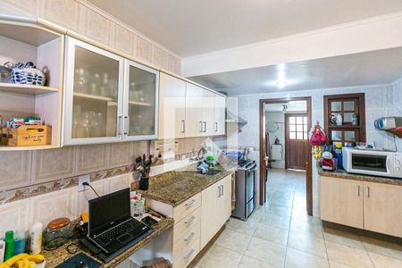 Casa à venda com 239m², 3 quartos e 2 vagasCozinha