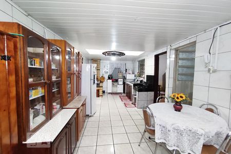 Casa à venda com 105m², 4 quartos e 12 vagasCozinha