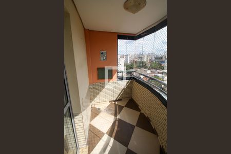 Apartamento à venda com 68m², 2 quartos e 1 vagaSacada
