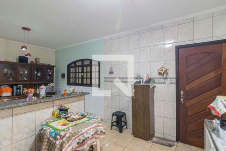 Casa à venda com 179m², 3 quartos e 2 vagas Casa à venda com 179m², 3 quartos e 2 vagasCozinha