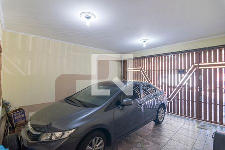 Casa à venda com 179m², 3 quartos e 2 vagas Casa à venda com 179m², 3 quartos e 2 vagasGaragem