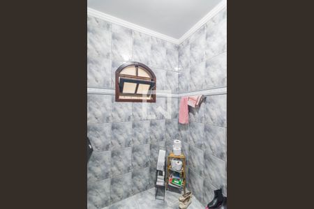 Banheiro de casa à venda com 3 quartos, 179m² em Jardim Las Vegas, São Bernardo do Campo