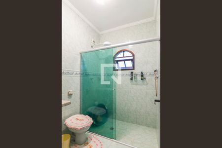 Casa à venda com 179m², 3 quartos e 2 vagas Casa à venda com 179m², 3 quartos e 2 vagasBanheiro