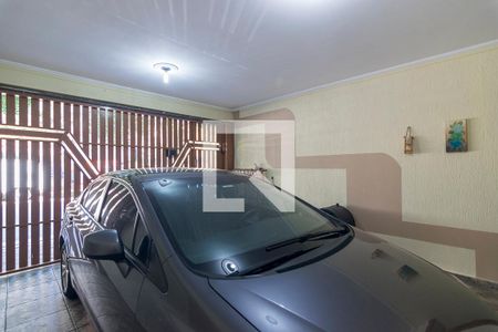 Casa à venda com 179m², 3 quartos e 2 vagas Casa à venda com 179m², 3 quartos e 2 vagasGaragem