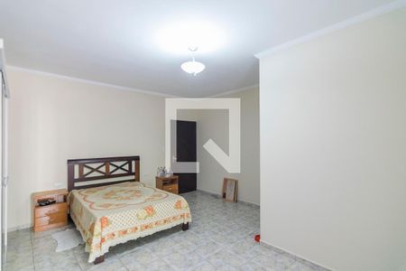 Casa à venda com 179m², 3 quartos e 2 vagas Casa à venda com 179m², 3 quartos e 2 vagasQuarto 1 Suite