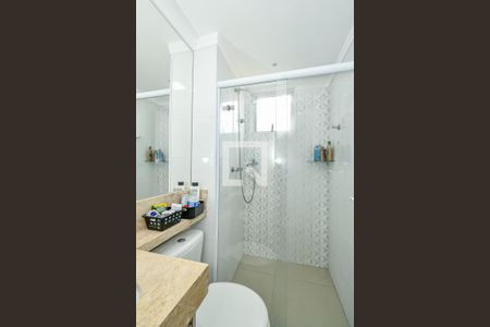 Banheiro da Suíte  de apartamento à venda com 3 quartos, 72m² em Parque Rural Fazenda Santa Cândida, Campinas
