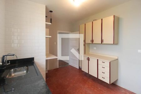 Casa para alugar com 350m², 4 quartos e 4 vagasCozinha