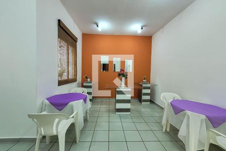 Apartamento à venda com 50m², 2 quartos e 1 vagaSalão de Festa