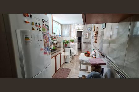 Apartamento à venda com 87m², 2 quartos e 1 vagaCozinha