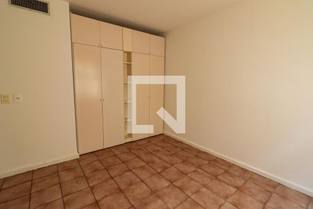Apartamento para alugar com 385m², 3 quartos e 2 vagas Apartamento para alugar com 385m², 3 quartos e 2 vagasQuarto 2