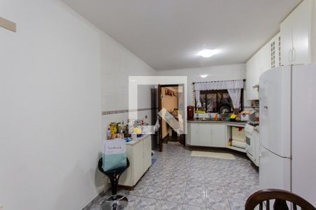 Casa à venda com 189m², 3 quartos e 4 vagas Casa à venda com 189m², 3 quartos e 4 vagasCozinha