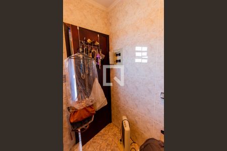 Casa à venda com 189m², 3 quartos e 4 vagas Casa à venda com 189m², 3 quartos e 4 vagasBanheiro da Suíte