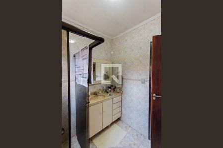 Casa à venda com 189m², 3 quartos e 4 vagas Casa à venda com 189m², 3 quartos e 4 vagasBanheiro da Suíte