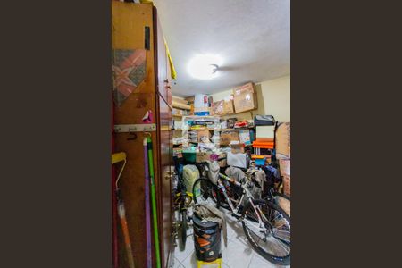 Casa à venda com 189m², 3 quartos e 4 vagas Casa à venda com 189m², 3 quartos e 4 vagasDeposito