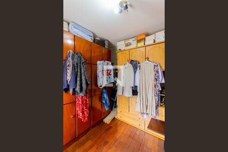 Casa à venda com 189m², 3 quartos e 4 vagas Casa à venda com 189m², 3 quartos e 4 vagasQuarto 3