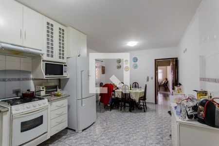 Casa à venda com 189m², 3 quartos e 4 vagas Casa à venda com 189m², 3 quartos e 4 vagasCozinha