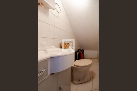 Lavabo de casa à venda com 4 quartos, 180m² em Vila Nova, Porto Alegre