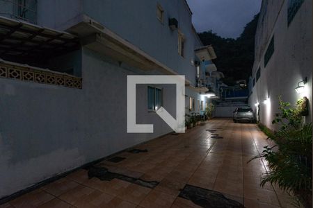 Casa para alugar com 65m², 2 quartos e 1 vagaÁrea comum