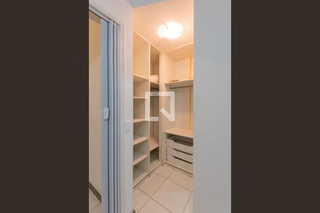 Casa para alugar com 65m², 2 quartos e 1 vagaCloset da suíte 1