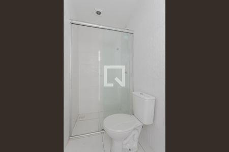 Banheiro de apartamento para alugar com 1 quarto, 45m² em Morro Santana, Porto Alegre