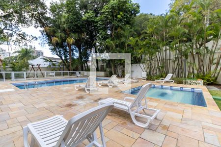 Apartamento à venda com 163m², 3 quartos e 4 vagasPiscina