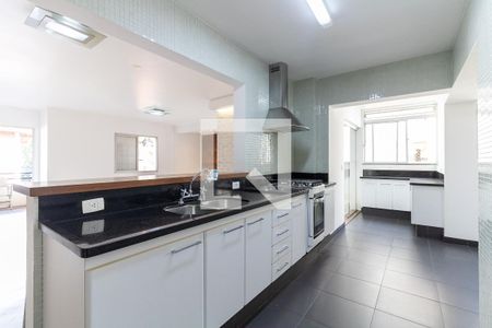 Apartamento à venda com 163m², 3 quartos e 4 vagasCozinha 