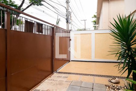 Casa à venda com 110m², 3 quartos e 2 vagas Casa à venda com 110m², 3 quartos e 2 vagasGaragem