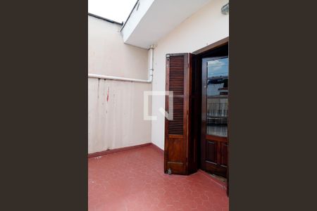 Casa à venda com 110m², 3 quartos e 2 vagas Casa à venda com 110m², 3 quartos e 2 vagasVaranda Quarto 3 - Suíte