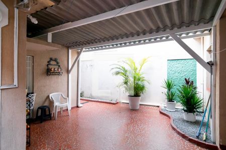 Casa à venda com 110m², 3 quartos e 2 vagas Casa à venda com 110m², 3 quartos e 2 vagasÁrea de Serviço