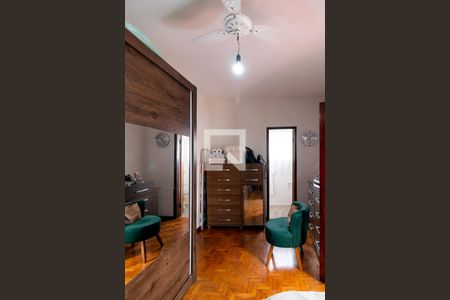 Casa à venda com 110m², 3 quartos e 2 vagas Casa à venda com 110m², 3 quartos e 2 vagasQuarto 3 - Suíte