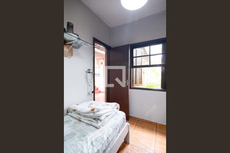 Casa à venda com 110m², 3 quartos e 2 vagas Casa à venda com 110m², 3 quartos e 2 vagasQuarto de Serviço