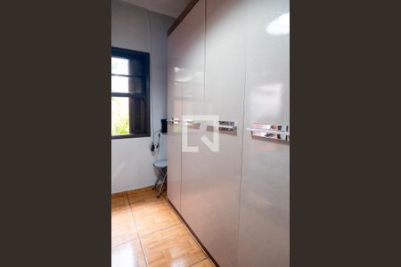 Casa à venda com 110m², 3 quartos e 2 vagas Casa à venda com 110m², 3 quartos e 2 vagasQuarto de Serviço