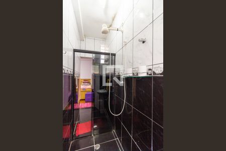 Casa à venda com 100m², 2 quartos e 1 vagaBanheiro Suíte 2