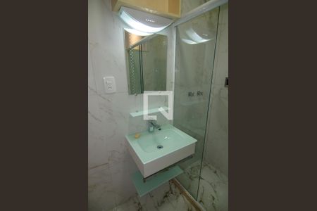 Banheiro de apartamento para alugar com 1 quarto, 40m² em Copacabana, Rio de Janeiro