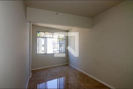 Sala / Quarto de apartamento para alugar com 1 quarto, 40m² em Copacabana, Rio de Janeiro