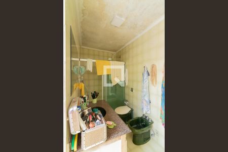 Casa à venda com 320m², 3 quartos e 2 vagas Casa à venda com 320m², 3 quartos e 2 vagasBanheiro Suíte