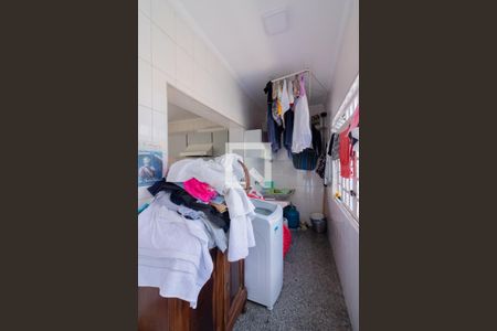 Casa à venda com 320m², 3 quartos e 2 vagas Casa à venda com 320m², 3 quartos e 2 vagasÁrea de Serviço