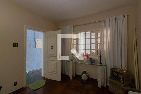 Sala de casa à venda com 3 quartos, 320m² em Planalto Paulista, São Paulo