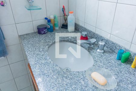 Casa à venda com 320m², 3 quartos e 2 vagas Casa à venda com 320m², 3 quartos e 2 vagasBanheiro