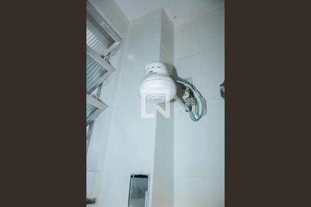 Banheiro de apartamento à venda com 2 quartos, 63m² em Pilares, Rio de Janeiro