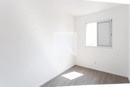 Quarto 1 de apartamento para alugar com 2 quartos, 45m² em Vila da Oportunidade, Carapicuíba