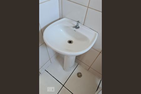 Apartamento para alugar com 47m², 2 quartos e 1 vaga Apartamento para alugar com 47m², 2 quartos e 1 vagaDetalhe Banheiro