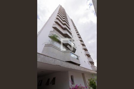 Apartamento para alugar com 50m², 1 quarto e 1 vagaFachada
