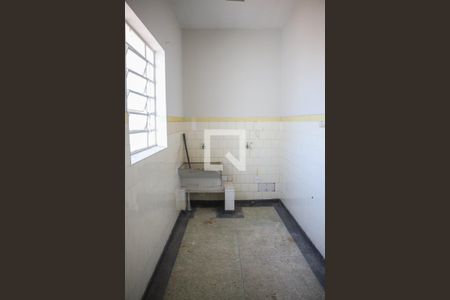 Casa para alugar com 165m², 2 quartos e 6 vagasLavanderia