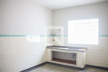 Casa para alugar com 165m², 2 quartos e 6 vagasCozinha