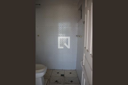 Casa para alugar com 165m², 2 quartos e 6 vagasBanheiro 2