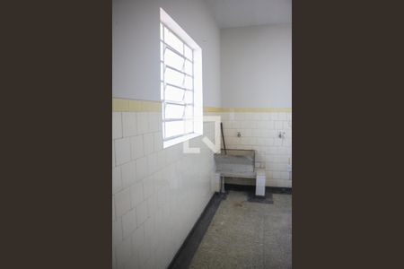 Casa para alugar com 165m², 2 quartos e 6 vagasLavanderia