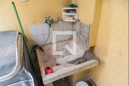 Casa à venda com 144m², 4 quartos e sem vagaÁrea de serviço